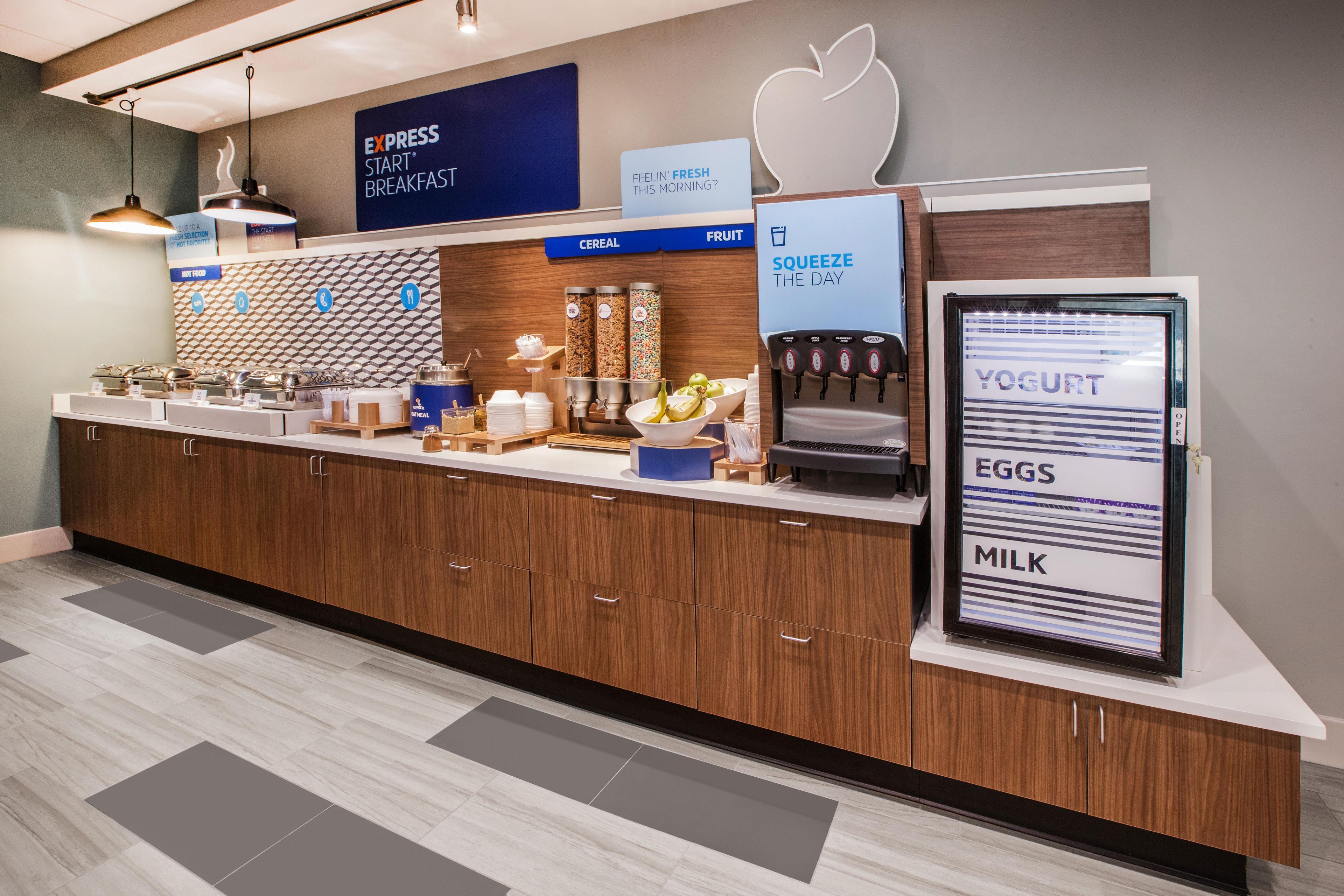 Holiday Inn Express & Suites - Auburn By Ihg Ngoại thất bức ảnh