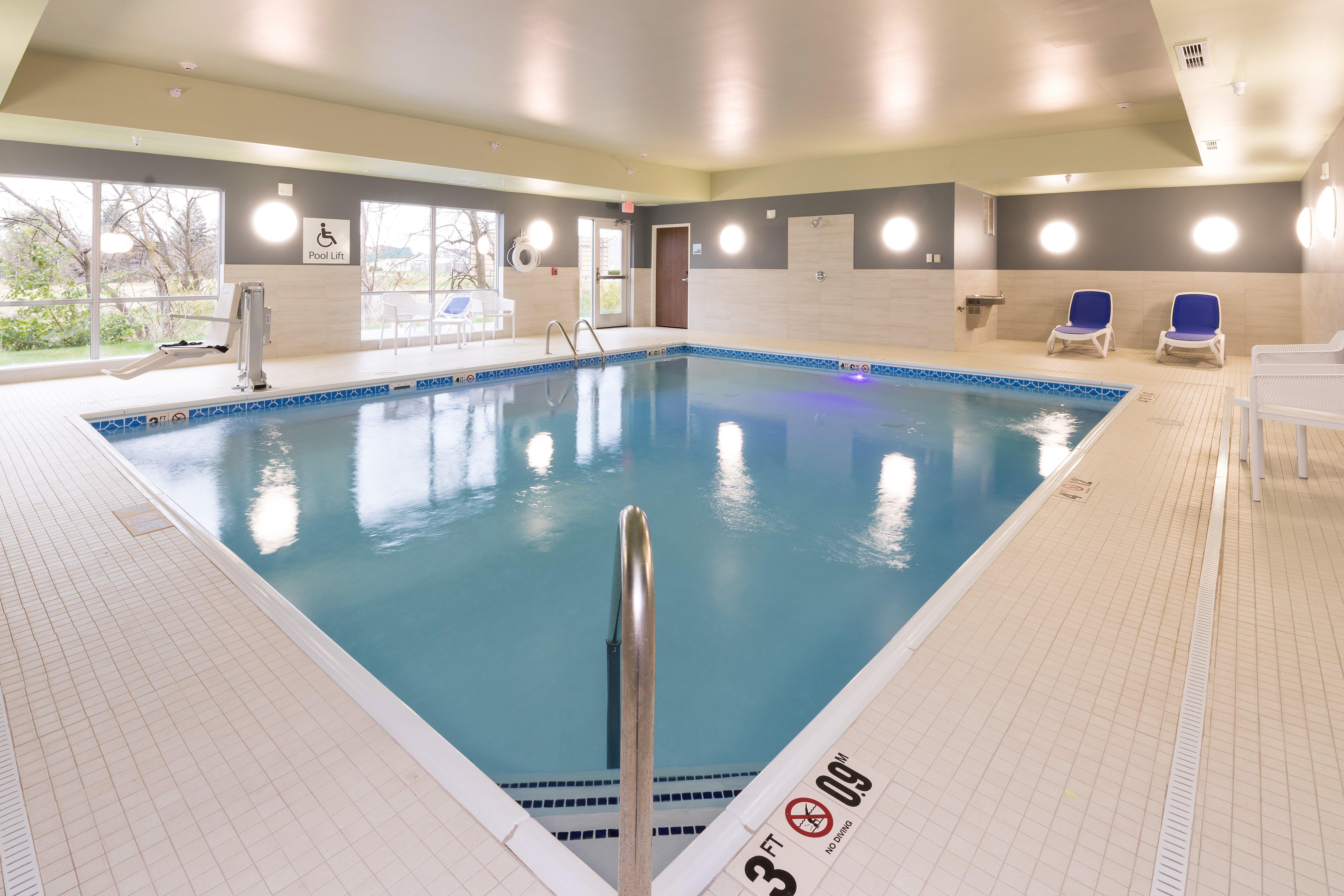 Holiday Inn Express & Suites - Auburn By Ihg Ngoại thất bức ảnh