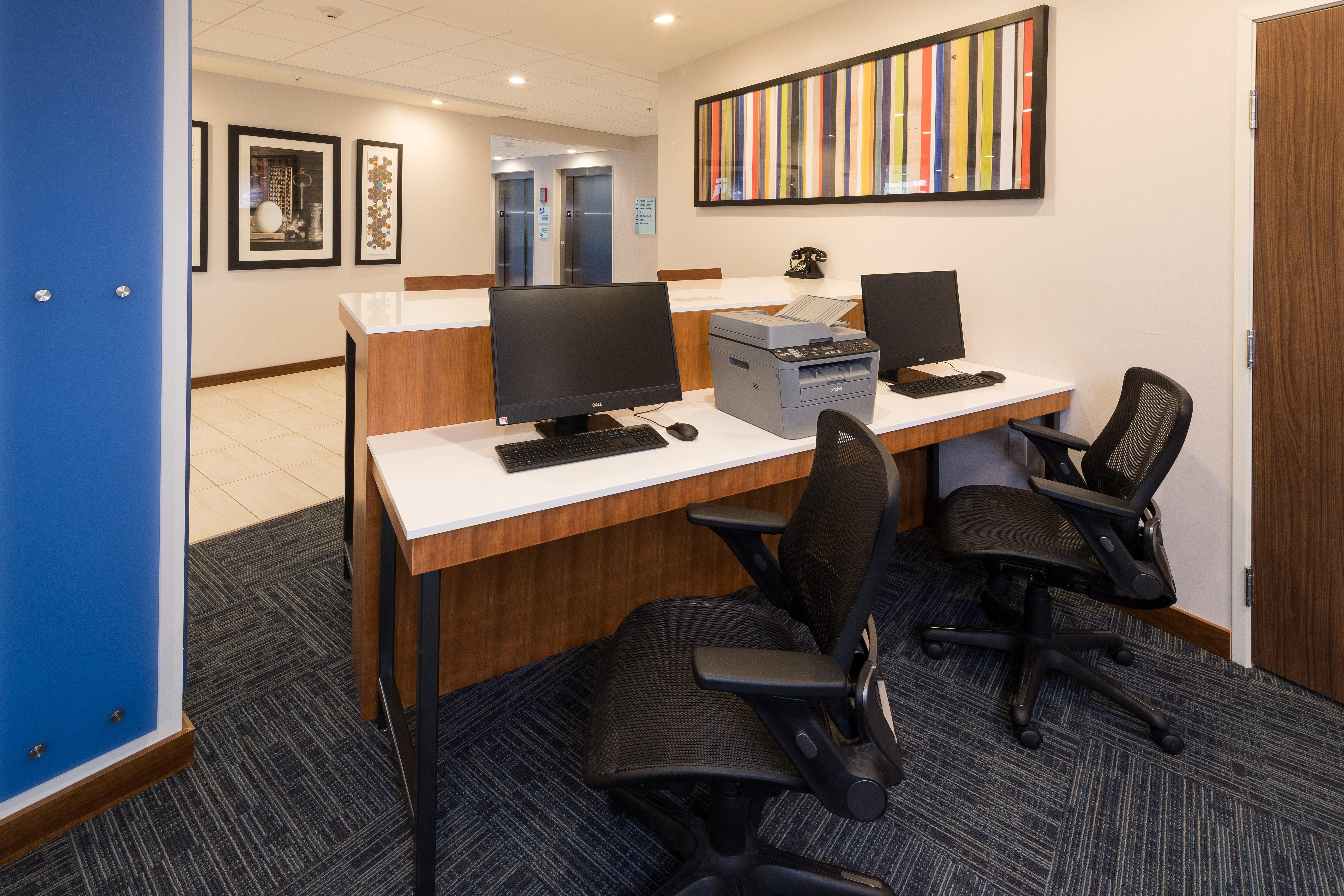Holiday Inn Express & Suites - Auburn By Ihg Ngoại thất bức ảnh