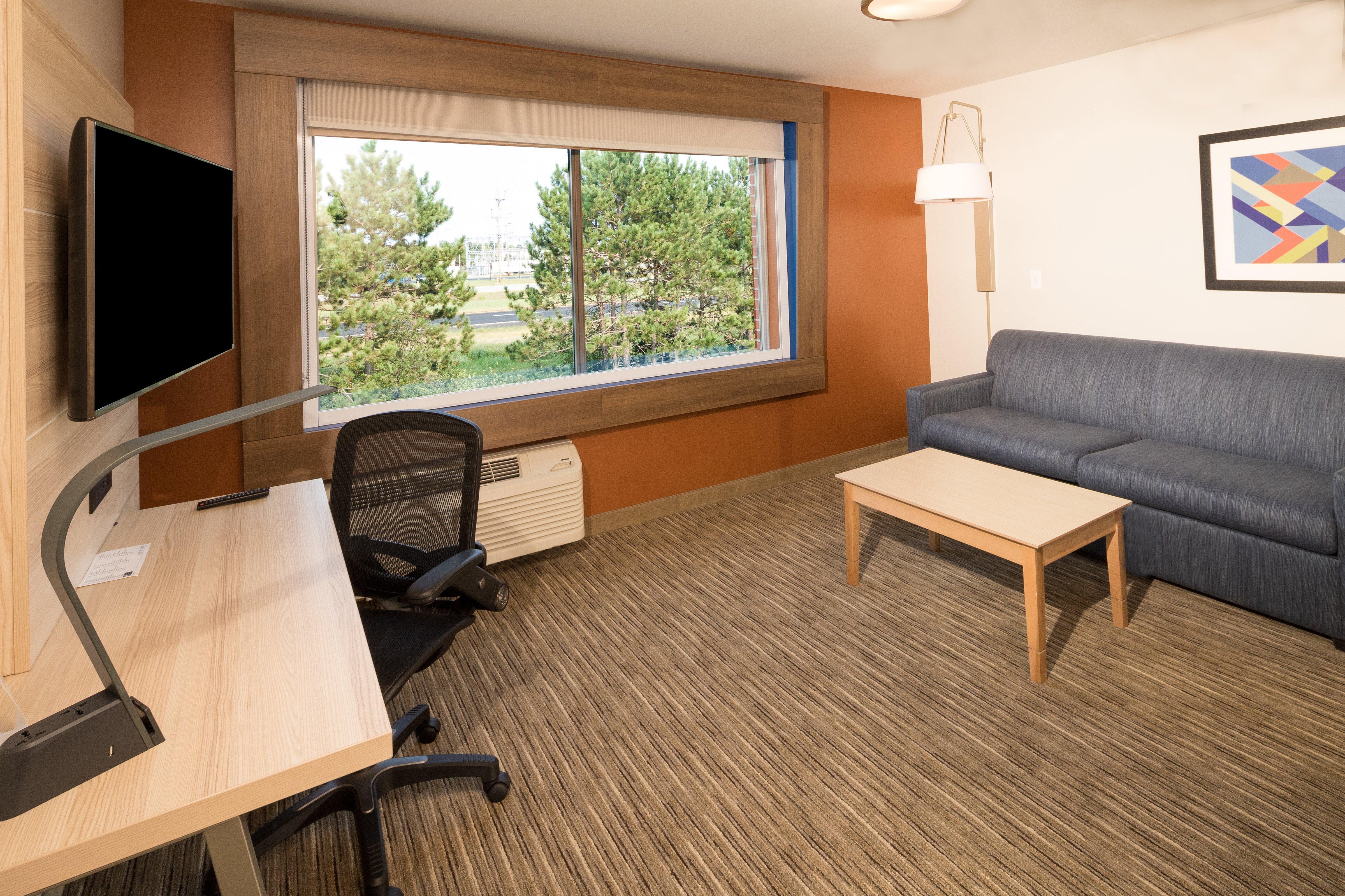 Holiday Inn Express & Suites - Auburn By Ihg Ngoại thất bức ảnh